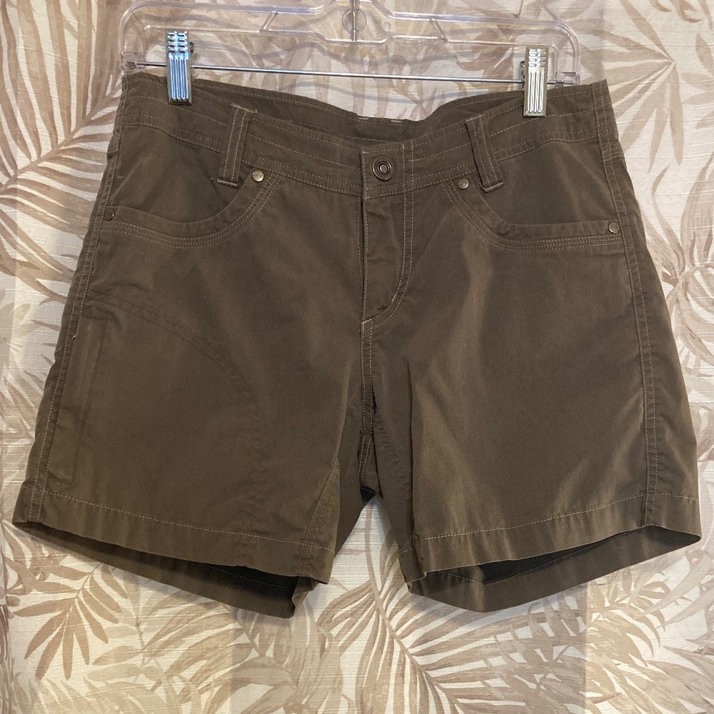 Kühl Women's Vintage Patina Dye Splash 5.5 Inseam Shorts Pine Size 6